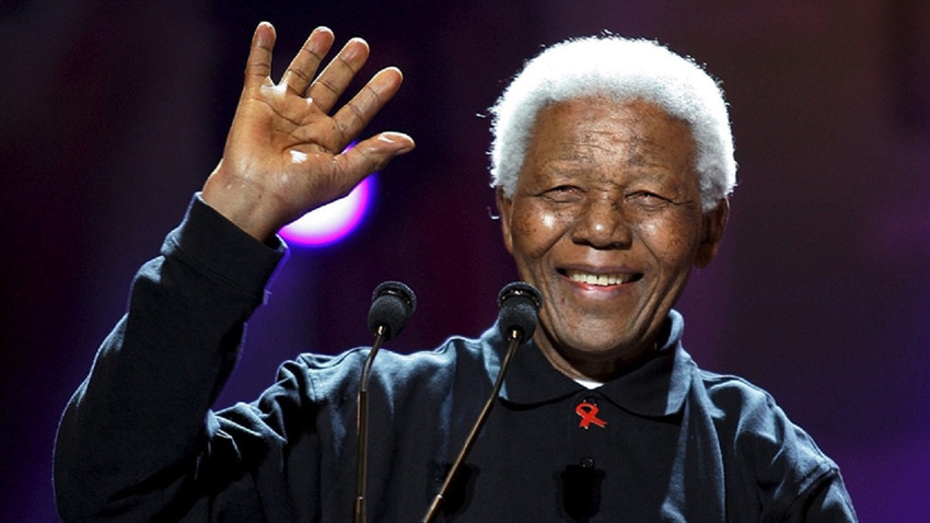 Irkçılıkla mücadeleye adanmış bir ömür: Nelson Mandela