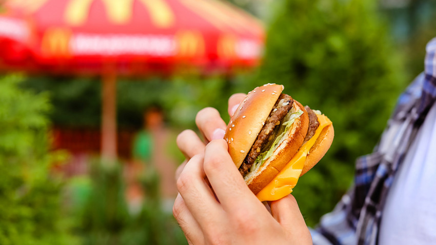 McDonald's'tan 14 yıl sonra ilk fiyat artışı 