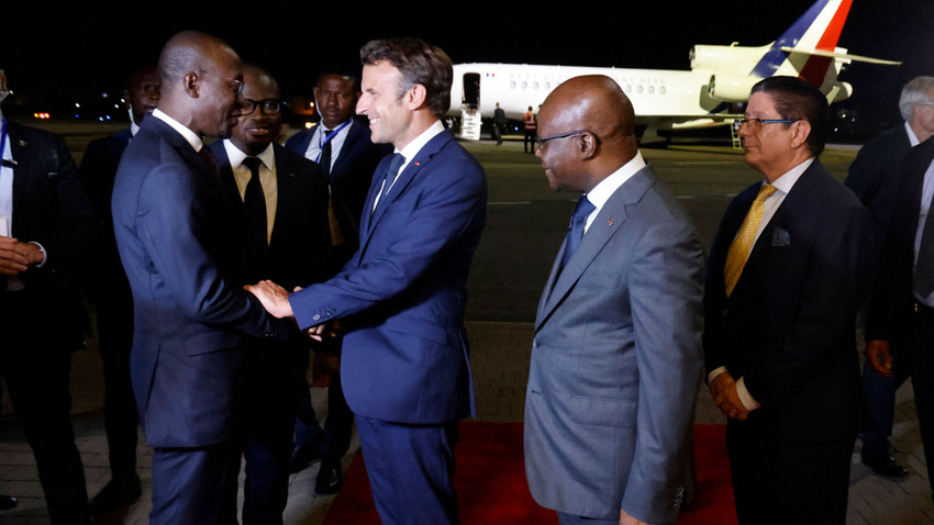 Emmanuel Macron, Jean-Michel Abimbola,  Aurelien Agbenonci ve Romuald Wadagni  (Fotoğraf: Getty Images)