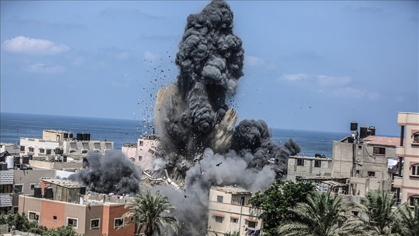 İsrail Savunma Bakanı Gantz, Gazze'ye saldırıya devam emri verdi
