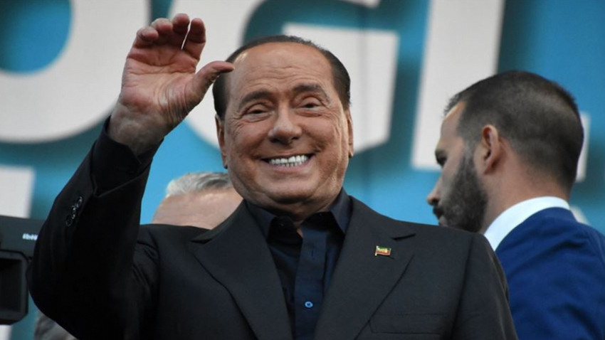 Berlusconi: Putin Ukrayna savaşına itildi