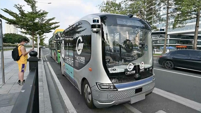 Çin'de sürücüsüz otobüsler test ediliyor