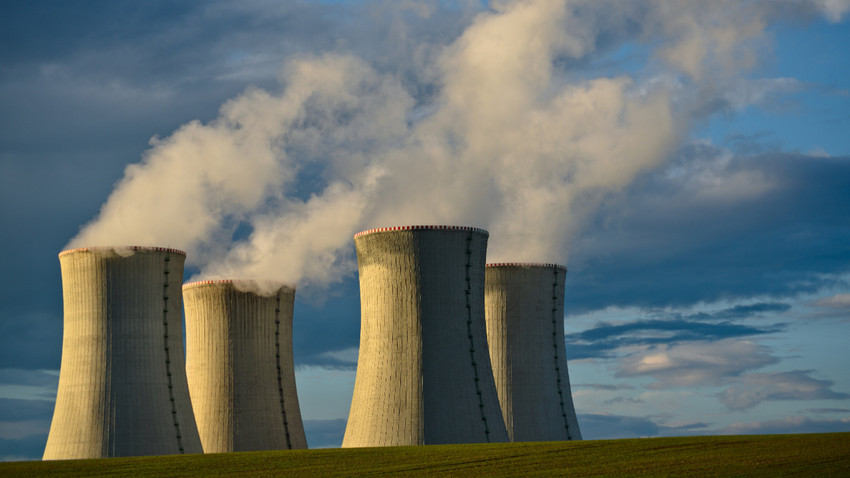 Almanya'da enerji krizi önlemi: Nükleer santraller yedekte tutulacak