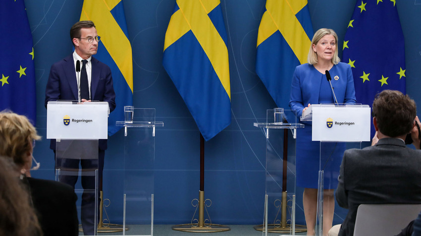 İsveç'te seçimden 36 gün sonra sağ koalisyon hükümeti kuruldu