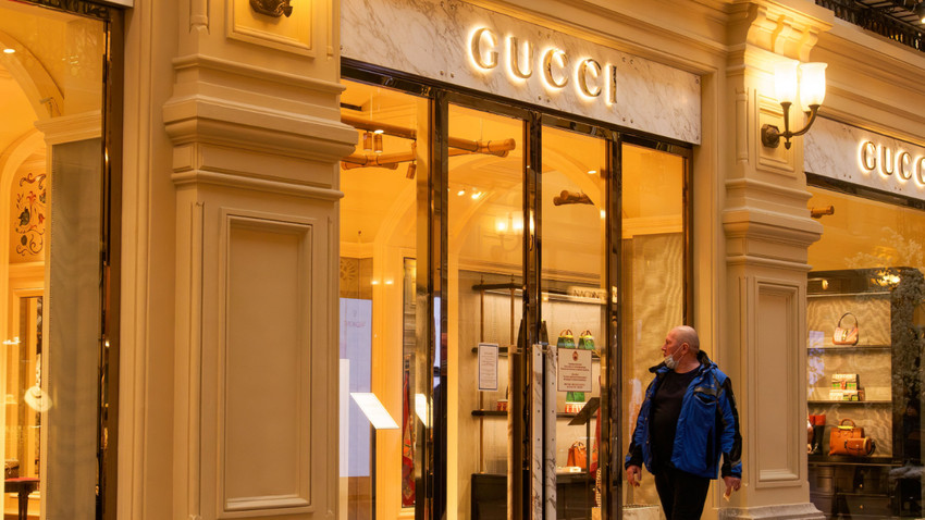 Gucci ve Burberry, yükselen ikinci el lüks pazarına katılıyor