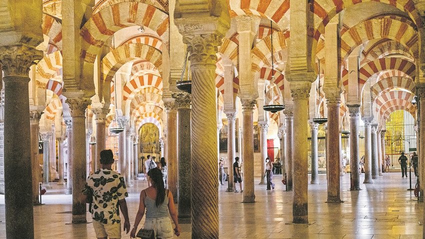 La Mezquita olarak da bilinen Kurtuba Camii/Katedrali. (EmIlIo Parra DoIztua/The New York Times)