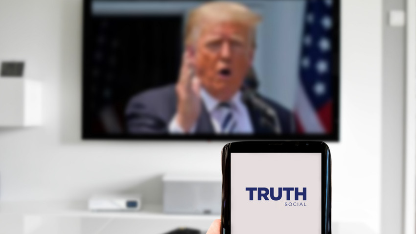 Google'dan Trump'ın Truth Social uygulamasına onay