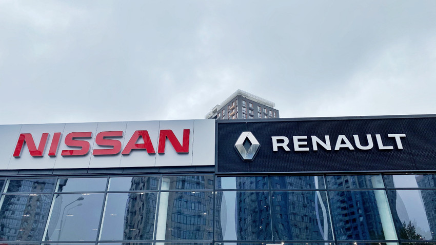 Renault, Nissan'daki hissesini düşürmeyi müzakere ediyor