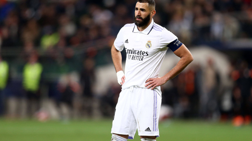 2022 Ballon d'Or ödülünü Karim Benzema kazandı