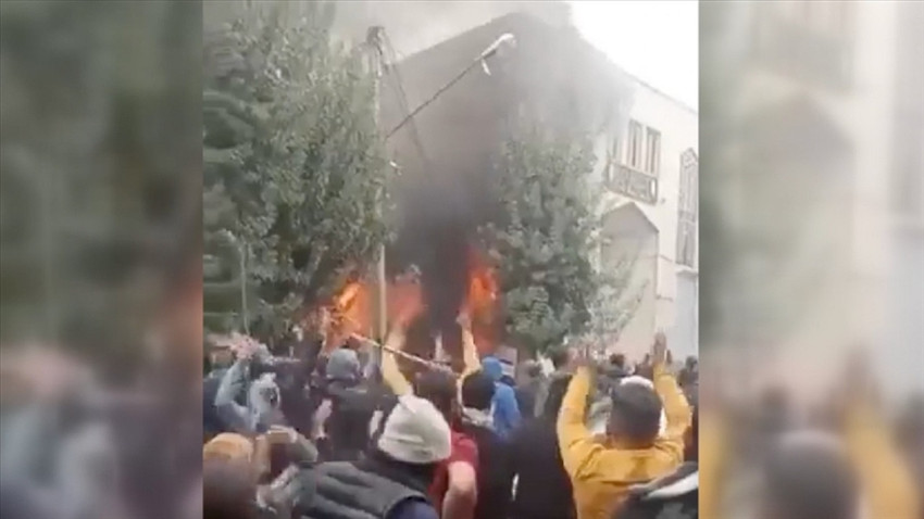 İran'daki gösterilerde hayatını kaybeden İsmail Mevludi için protesto