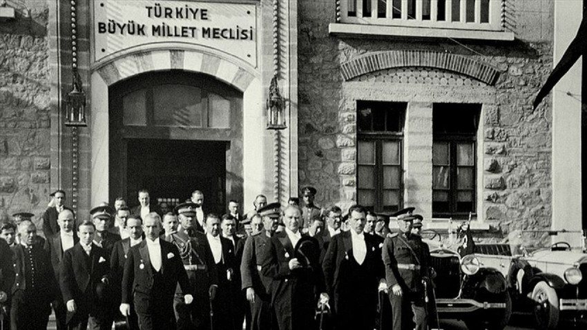 Bir devrin kapandığı tarih: 1 Kasım 1922