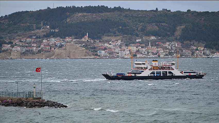 Bozcaada ve Gökçeada hattında feribot seferleri iptal