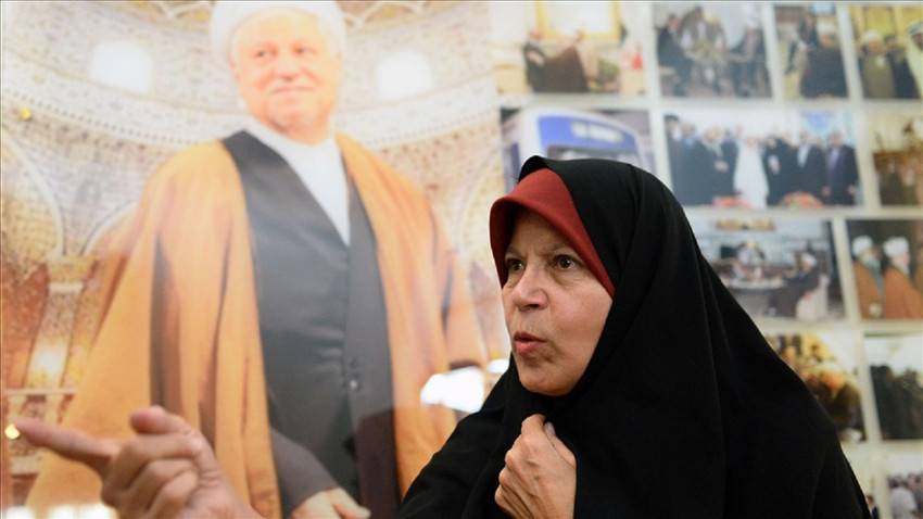 İran'da eski Cumhurbaşkanı Rafsancani'nin kızı gösterilere destek suçlamasıyla yargılanıyor