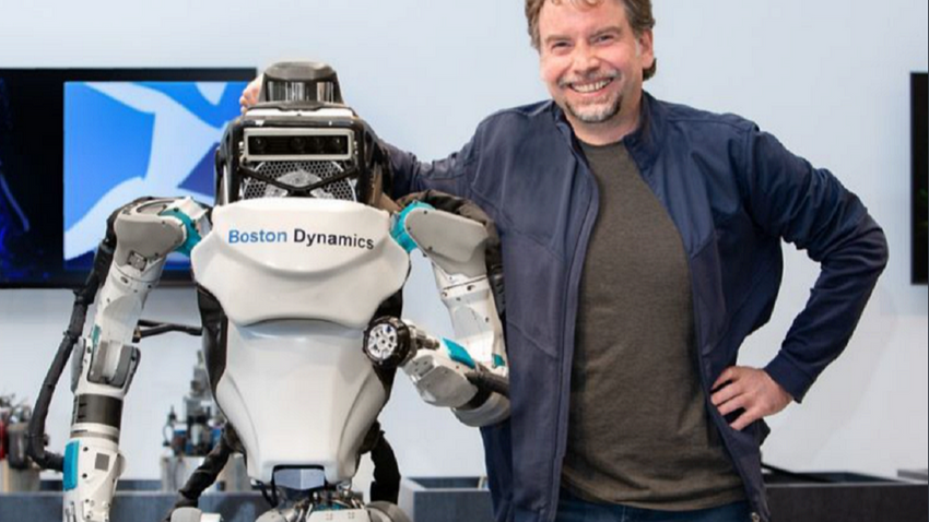 Boston Dynamics'in insansı robotu Atlas yeni paylaşılan videoda şantiyede çalıştı