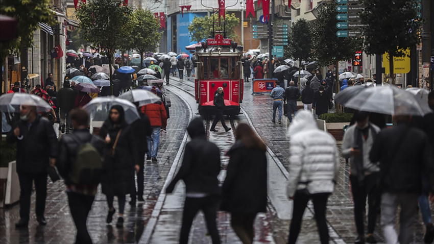 İstanbul'da beklenen kar yağışı derbiyi ve okulları etkiler mi?