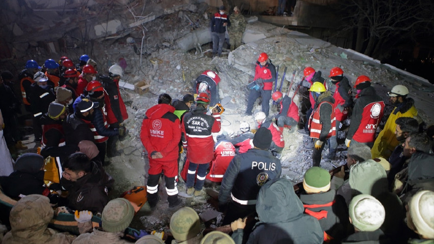 AFAD: Deprem felaketinde can kaybı 17 bin 134'e yükseldi