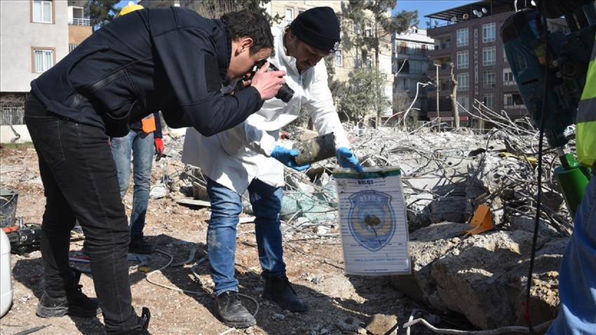 Adalet Bakanlığı'ndan deprem bölgesindeki hırsızlıklara ilişkin soruşturma talimatı