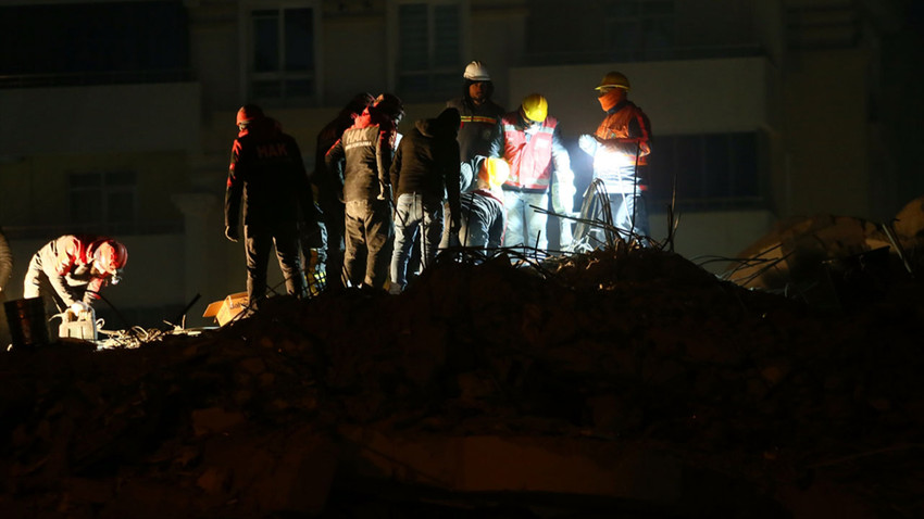 AFAD: Can kaybı 18 bin 342'ye, yaralı sayısı 75 bin 780'e yükseldi