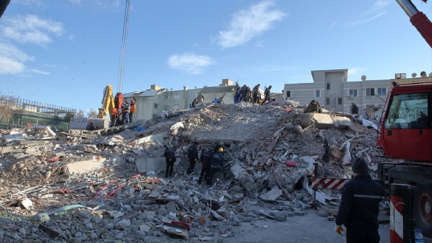 Adıyaman'da depremde yıkılan binanın müteahhitleri gözaltına alındı