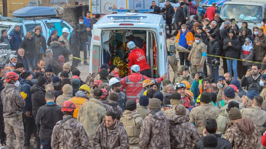 Milli Savunma Bakanı Akar: Terhislerle ilgili herhangi bir erteleme veya erken terhis yok