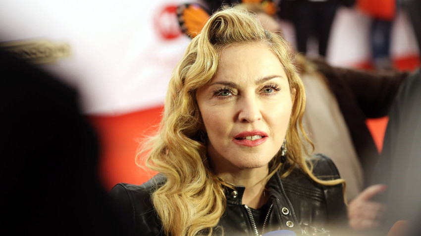 Madonna'nın depremzedelere yardım çağrısına Haluk Levent'ten yanıt gecikmedi