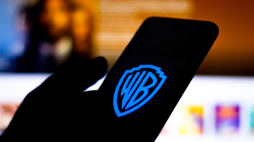 Warner Bros depremzedelere 1 milyon dolar bağışta bulundu