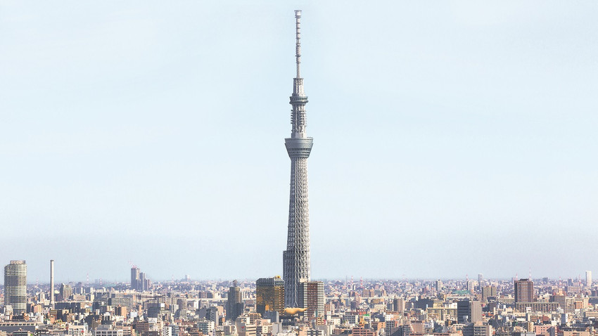 Tokyo’daki Skytree Kulesi 634 metre yüksekliği ile dünyanın en uzun ikinci yapısı