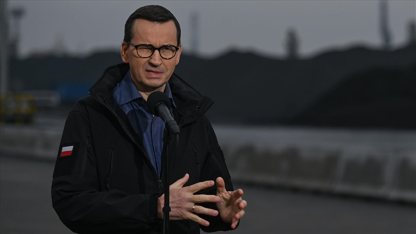 Polonya Başbakanı Morawiecki: Rusya'dan petrol ithalatımız şubat veya martta sıfıra inecek