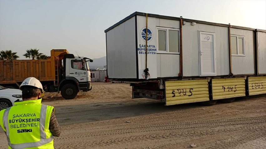 Sakarya Büyükşehir Belediyesi, afet bölgesinde kuracağı konteyner kentlerin altyapısını tamamladı
