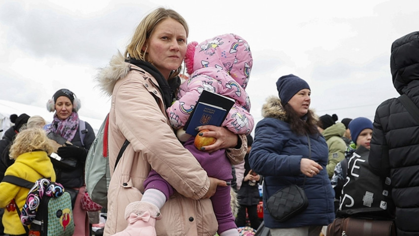Avrupa'ya kaçan 11 milyon Ukraynalı ülkelerine geri döndü