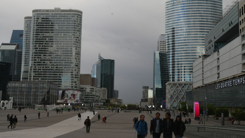 Fransa'nın başkenti Paris'teki finans bölgesi La Défense