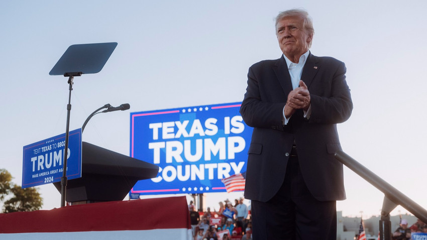 ABD eski başkanı Donald Trump, 25 Mart'ta Teksas'ta gerçekleştirdiği mitingte. (Christopher Lee/The New York Times)