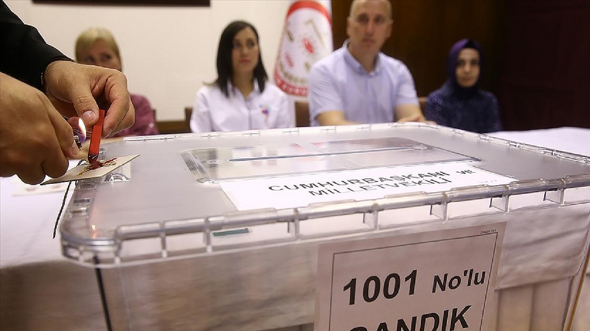 İstanbul'un seçmen sayısı 777 bin 428 kişi arttı