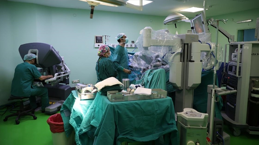 Fotoğraf: Robotik Cerrahi ile gerçekleştirilen bir ameliyat - Temsili