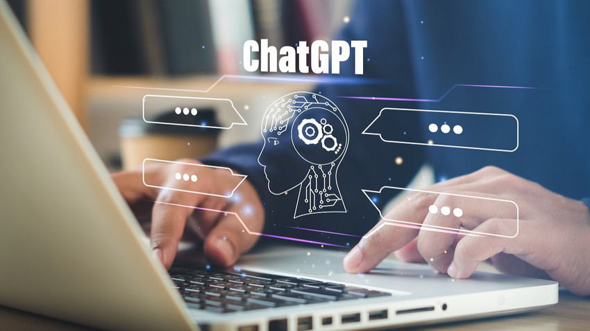 İtalya'da yapay zeka sohbet robotu ChatGPT yasağı sona erdi