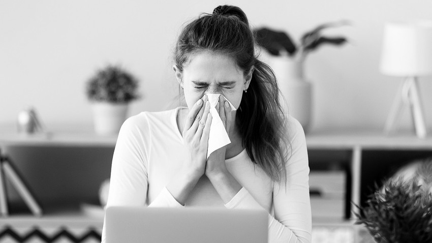 Neden bazı insanlar yetişkinlikte alerji geliştiriyor?