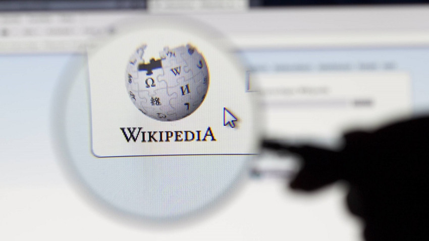 Rusya'da Wikipedia'ya sahte bilgiler gerekçesiyle 1,5 milyon ruble para cezası verildi
