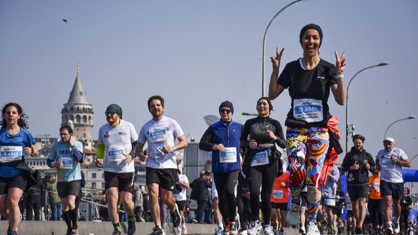 Fotoğraf: N Kolay 17. İstanbul Yarı Maratonu - 2022