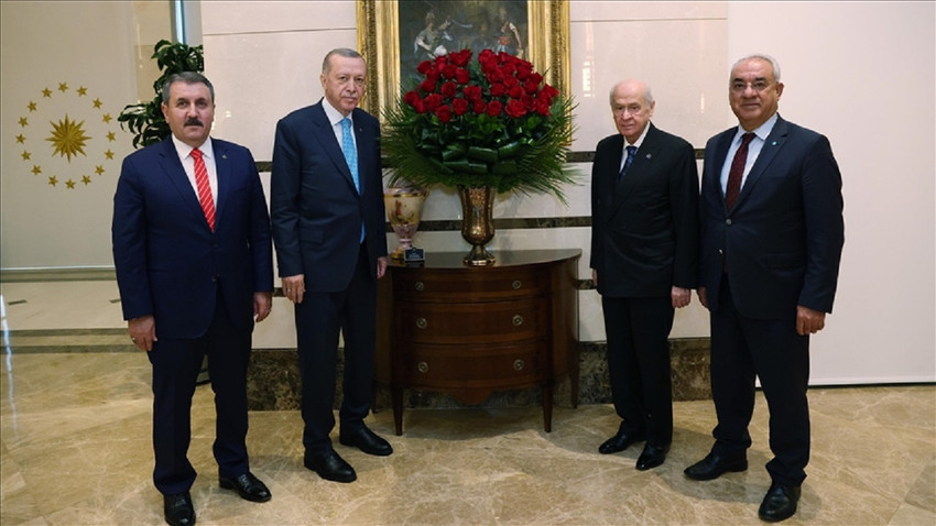 Erdoğan'a geçmiş olsun ziyareti
