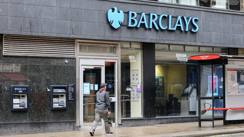 İngiliz bankası Barclays'in karı yılın ilk çeyreğinde 2,6 milyar sterlin