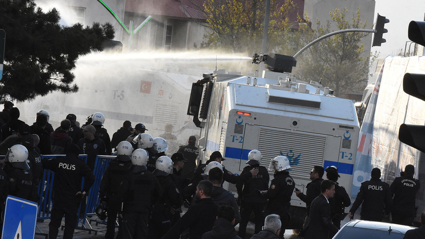 Adalet Bakanı Bozdağ: Erzurum'daki olayla ilgili gözaltılar var