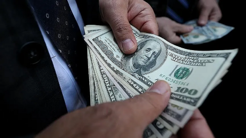 Rus bankacı Kostin: ABD doları hakimiyetinin sonu yaklaştı