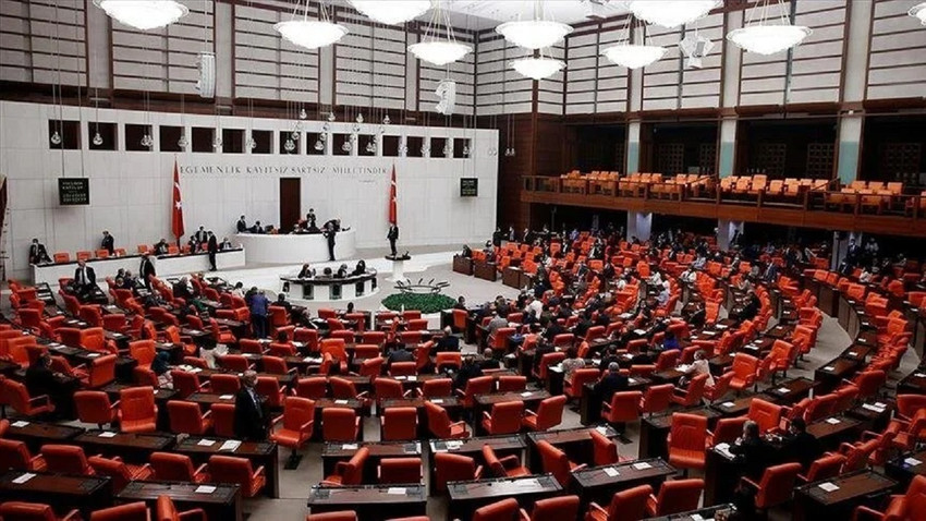 Cumhuriyet tarihinin en üst seviyesinde: Meclis'te kadın vekillerin oranı arttı