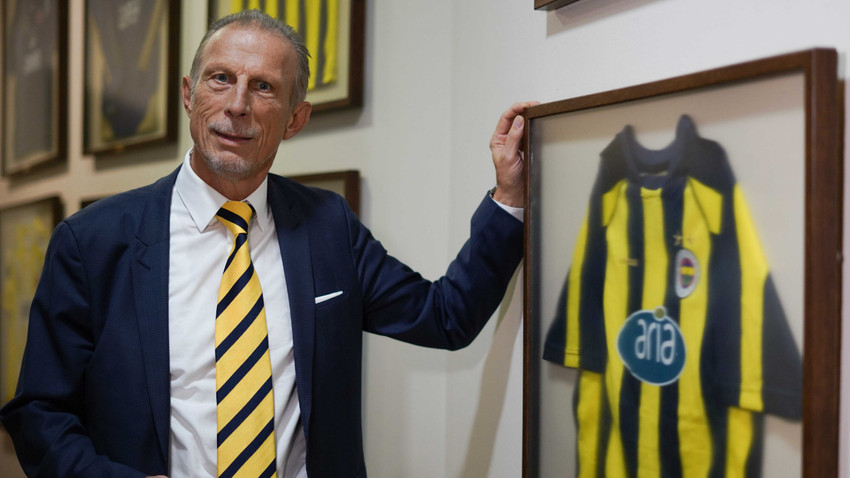Fenerbahçe'den eski teknik direktörü Daum için geçmiş olsun mesajı