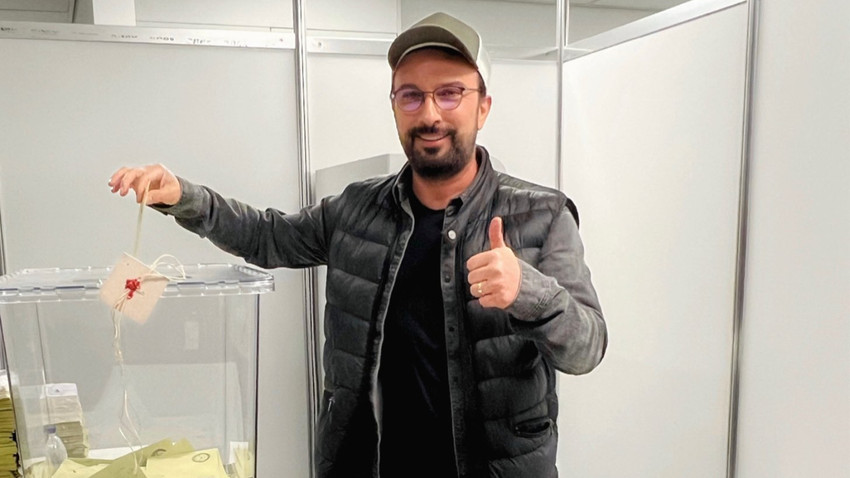 Tarkan 2. tur için oyunu kullandı: Ben oyumu verdim yine, ver mutlaka sen de
