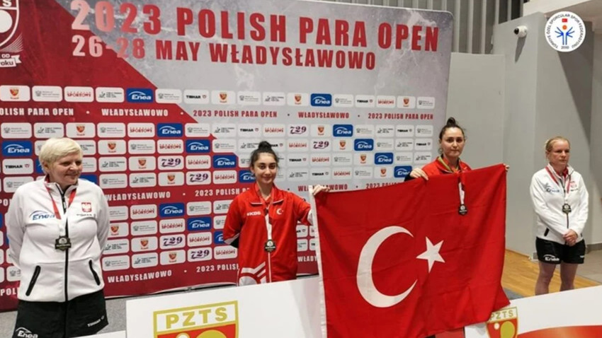 Milli para masa tenisçi Ebru Acer Polonya'da altın madalya kazandı