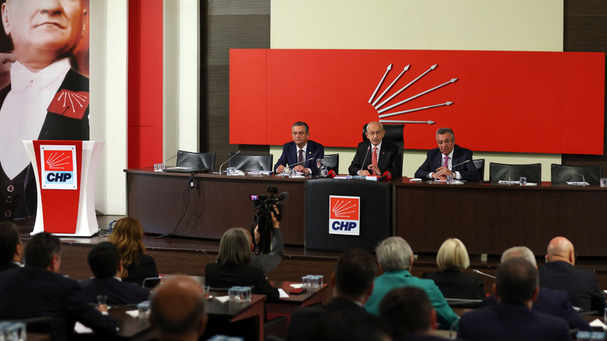 TBMM öncesi toplantı: Kılıçdaroğlu yeni milletvekilleri ile buluştu