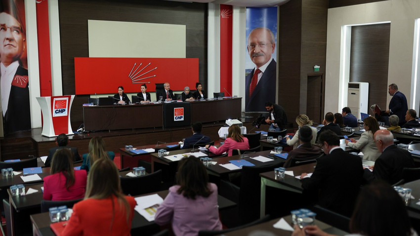 CHP Parti Meclisi 5 saat sürdü: Kurultay takvimi başlatılacak