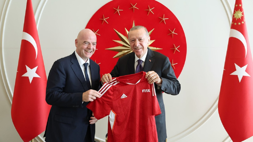 Cumhurbaşkanı Erdoğan FIFA Başkanı Infantino'yu kabul etti
