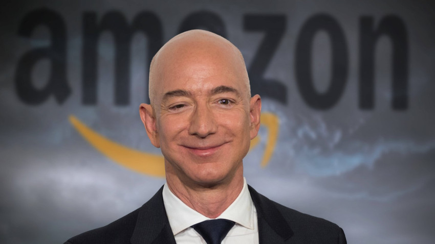 Jeff Bezos yaklaşık 2 milyar dolarlık Amazon hissesini sattı